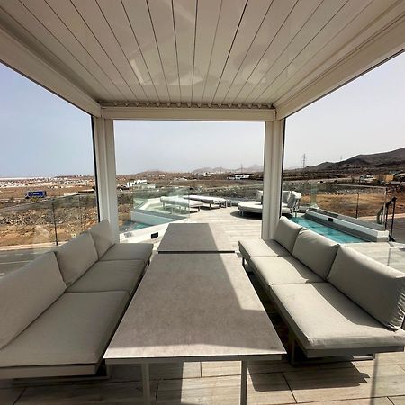 Villa Poseidon Corralejo With Private Heated Pool, Sauna And Stunning Volcano Views By Amazzzing Travel 外观 照片