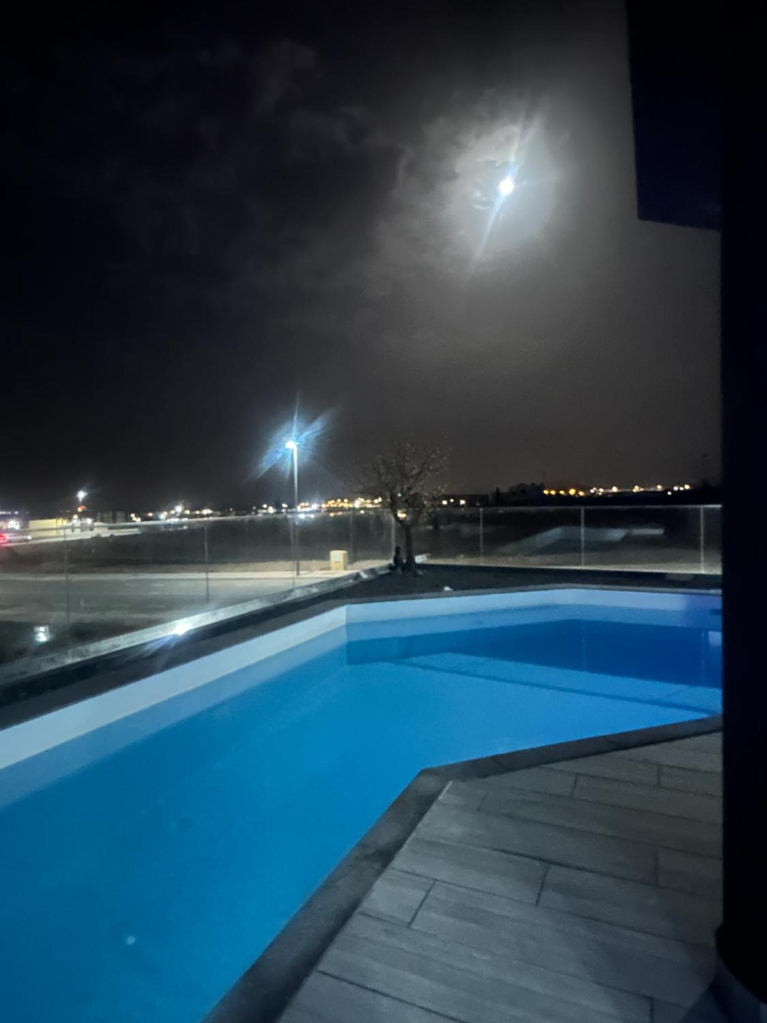 Villa Poseidon Corralejo With Private Heated Pool, Sauna And Stunning Volcano Views By Amazzzing Travel 外观 照片