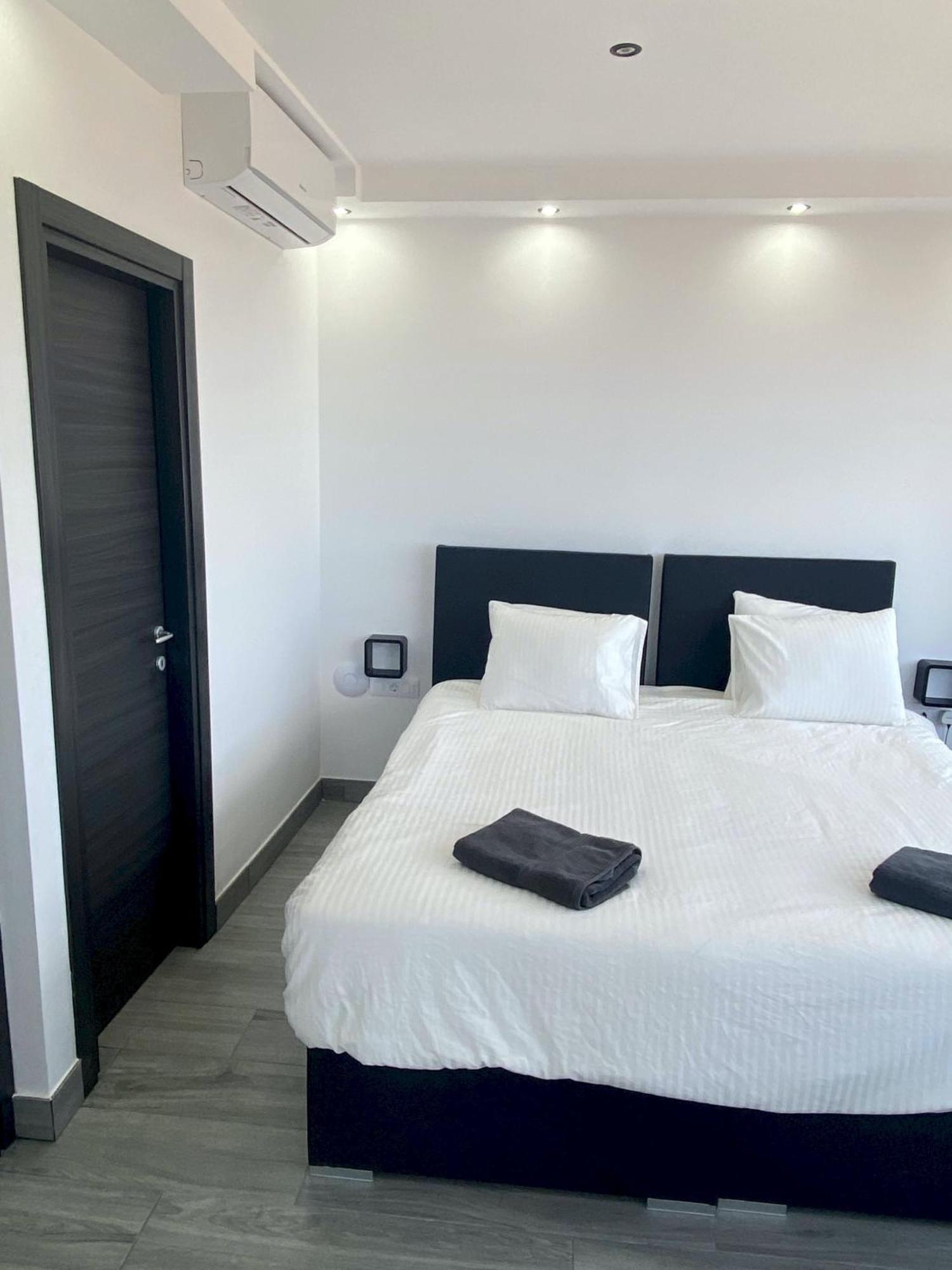 Villa Poseidon Corralejo With Private Heated Pool, Sauna And Stunning Volcano Views By Amazzzing Travel 外观 照片
